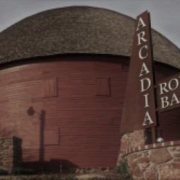 Round Barn (Kerek Pajta), Arcadia